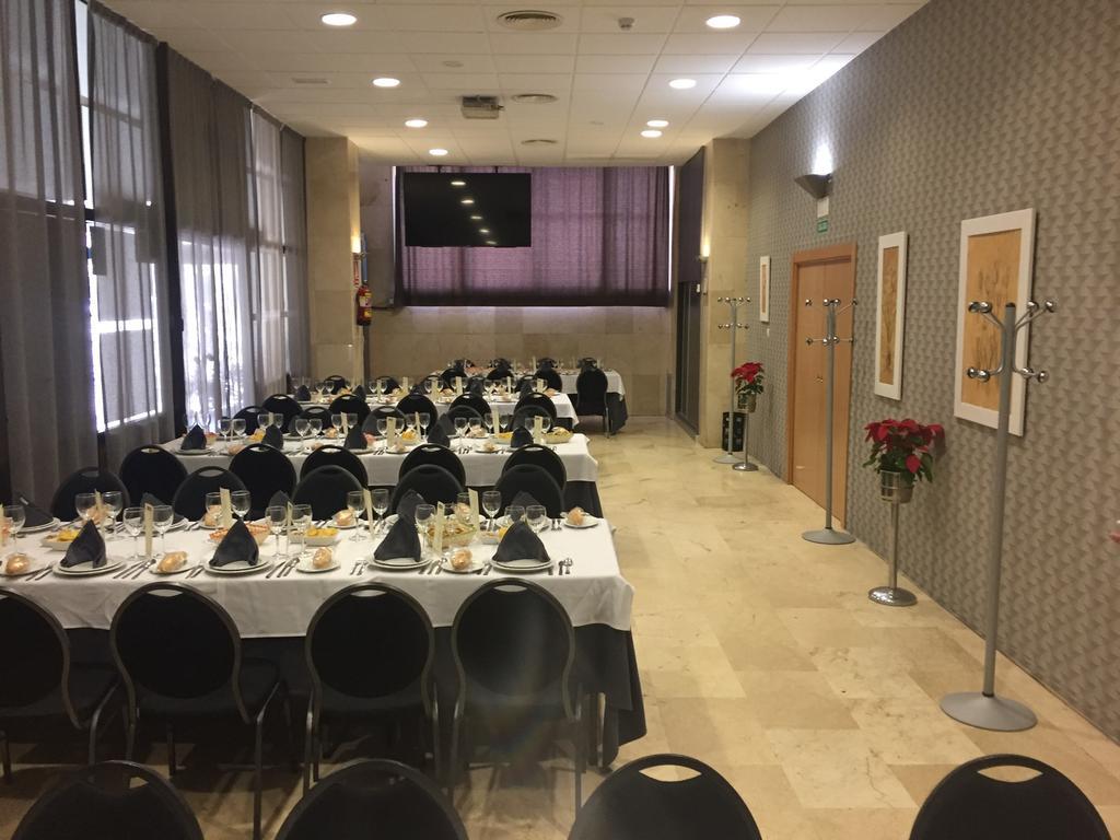 Hostal Restaurante Estacion Jaén Dış mekan fotoğraf