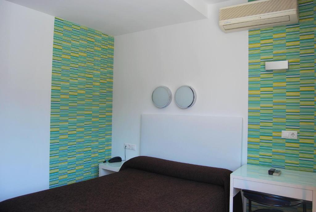 Hostal Restaurante Estacion Jaén Oda fotoğraf