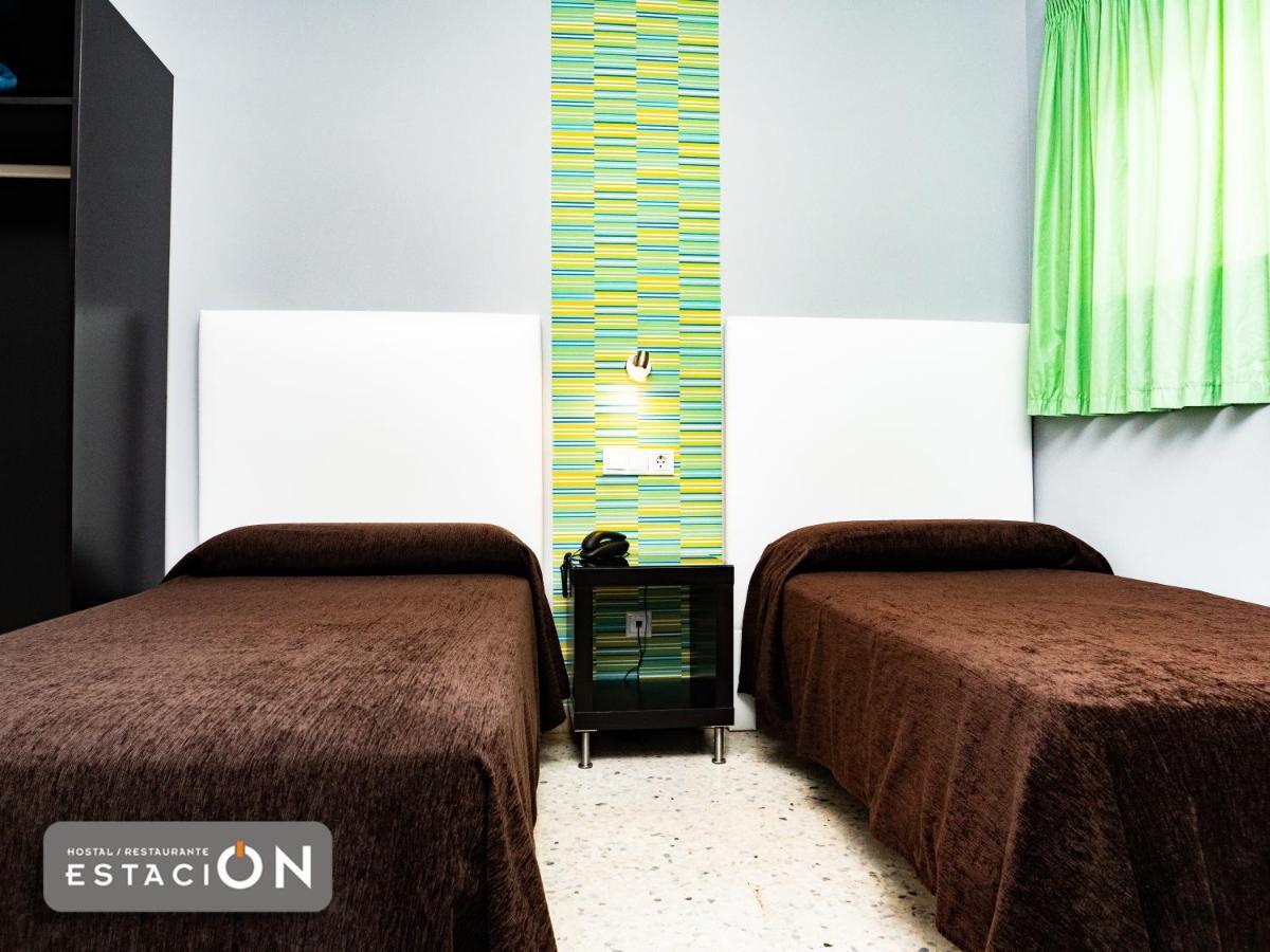 Hostal Restaurante Estacion Jaén Dış mekan fotoğraf